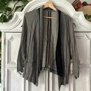 5 for $25! Maurice’s Draped Front Cropped Black Cream Tuxedo Blazer OX (14W)